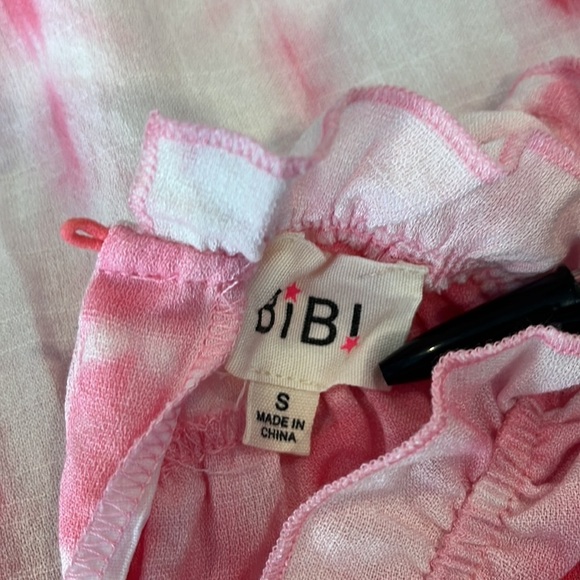 Bibi ruffle sleeve top, small - Picture 3 of 4